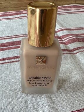Estee Lauder Double Wear Foundation Bottle - Beige with Gold Cap